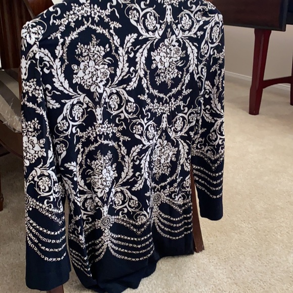 3/4 sleeve lace inset blouse - Picture 6 of 7